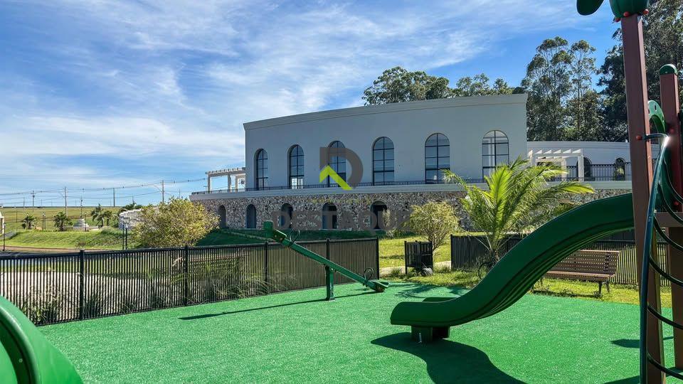 Terreno com 1.500m2 - Condominio Coliseu 