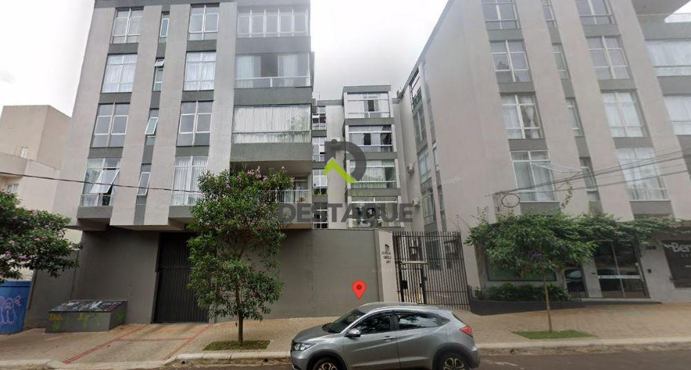 Apartamento com 1 suite e 2 quartos, 145m2- Centro