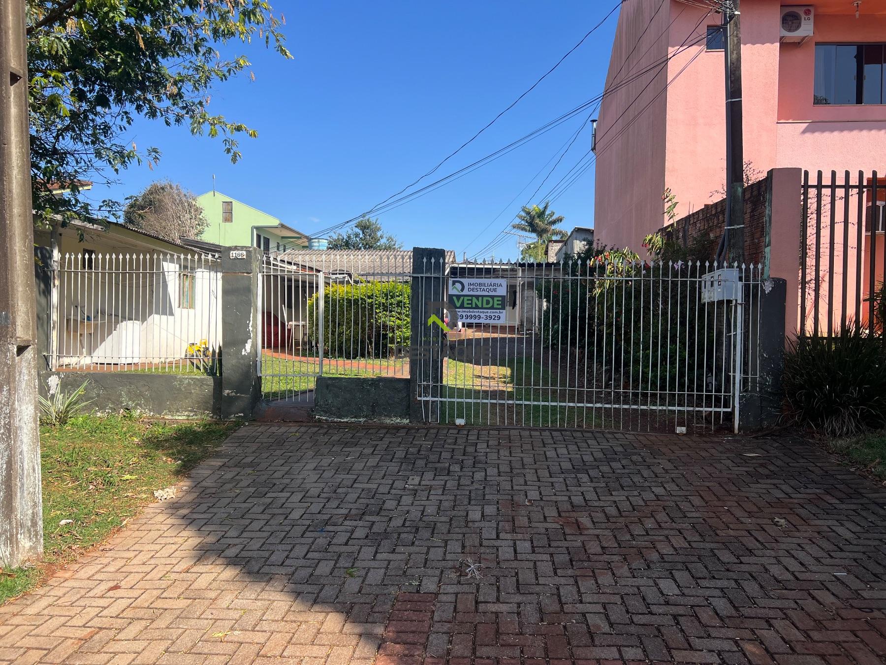 Imvel a venda ao lado da Unioeste.