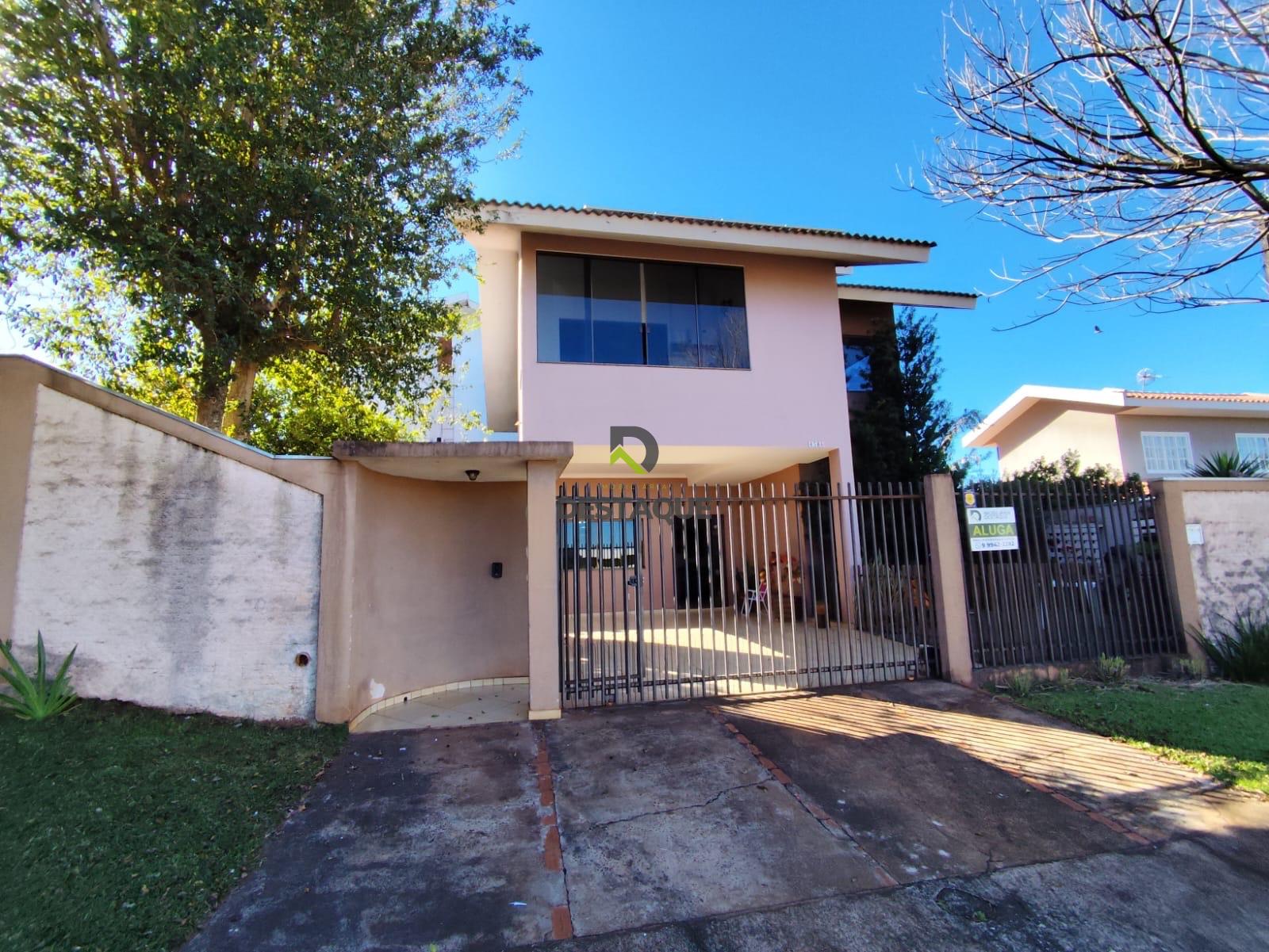 Sobrado com 2 suites e 1 quarto - Bairro Canada