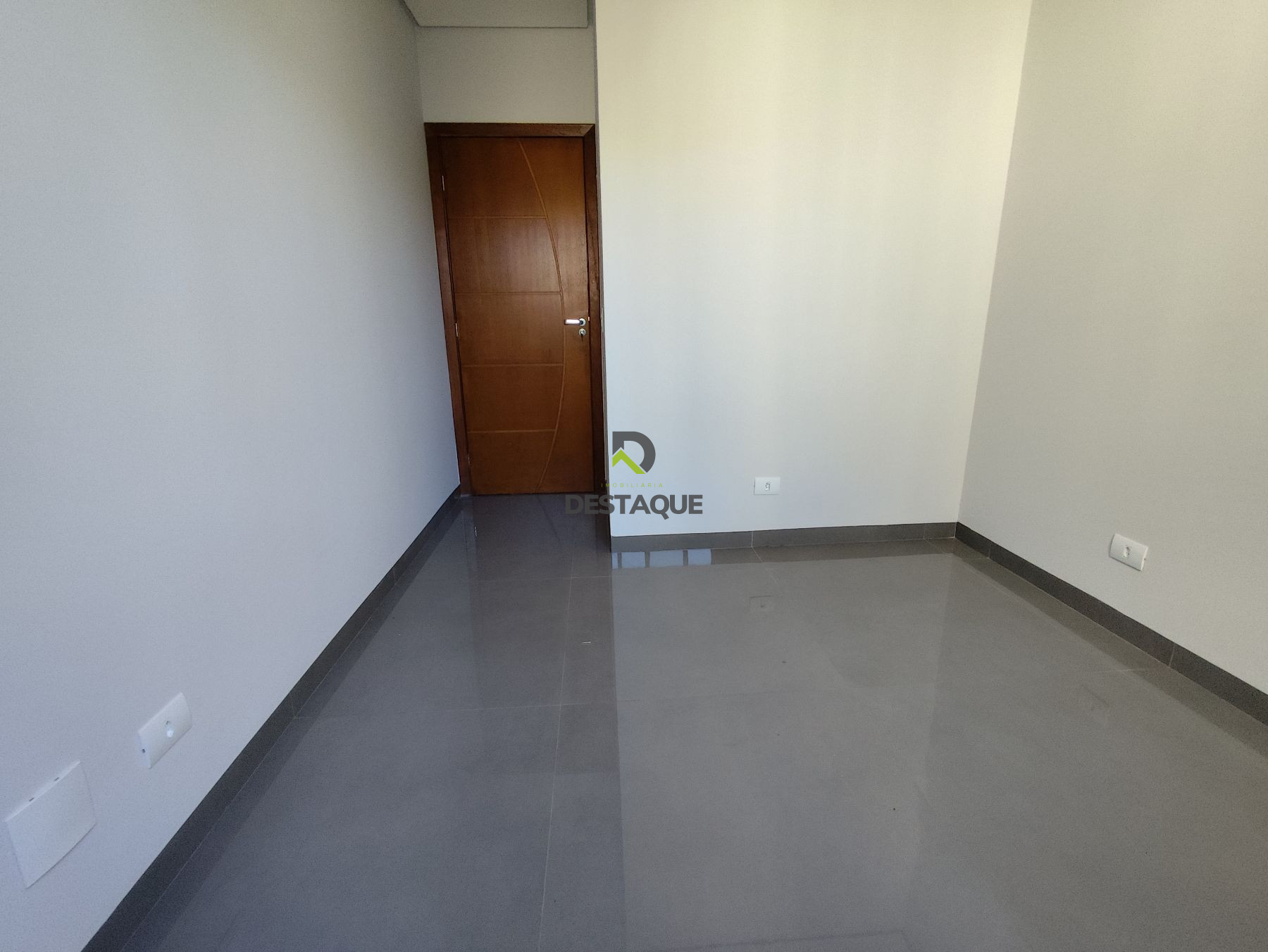 Imobili�ria Destaque em Cascavel PR