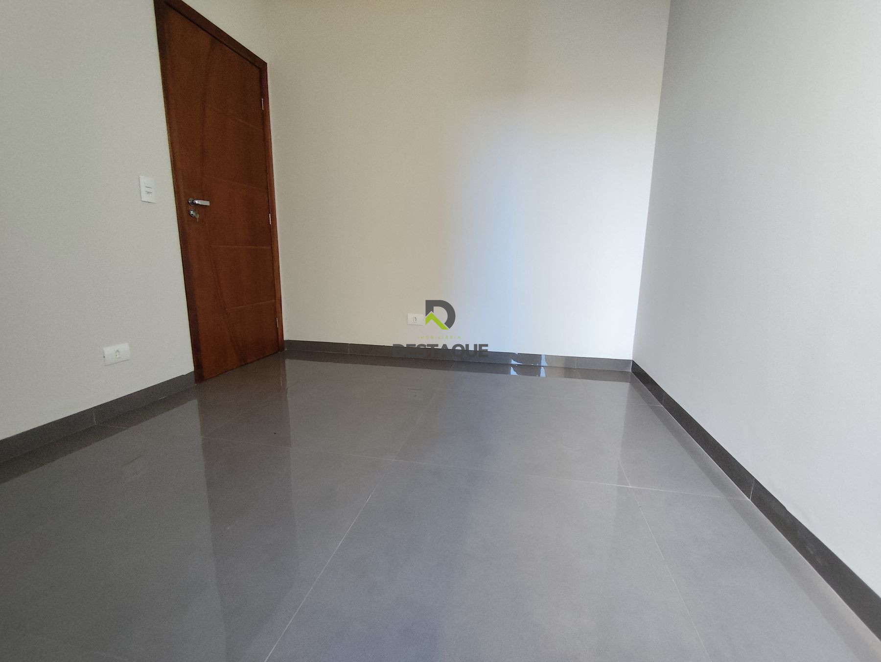 Imobili�ria Destaque em Cascavel PR