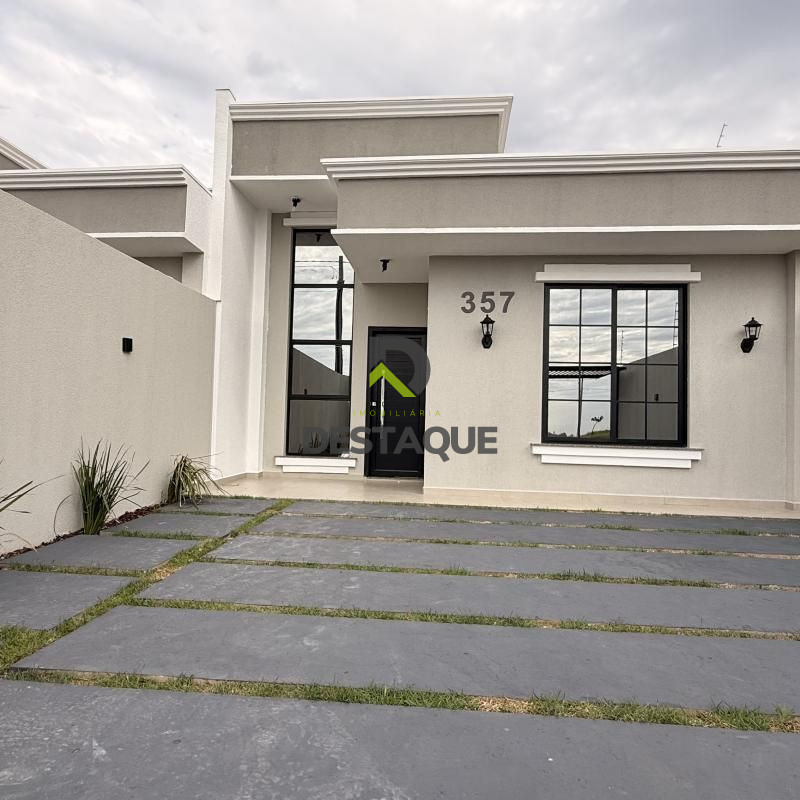 Casa nova com 1 suite e 2 quartos- Bairro Parque Verde