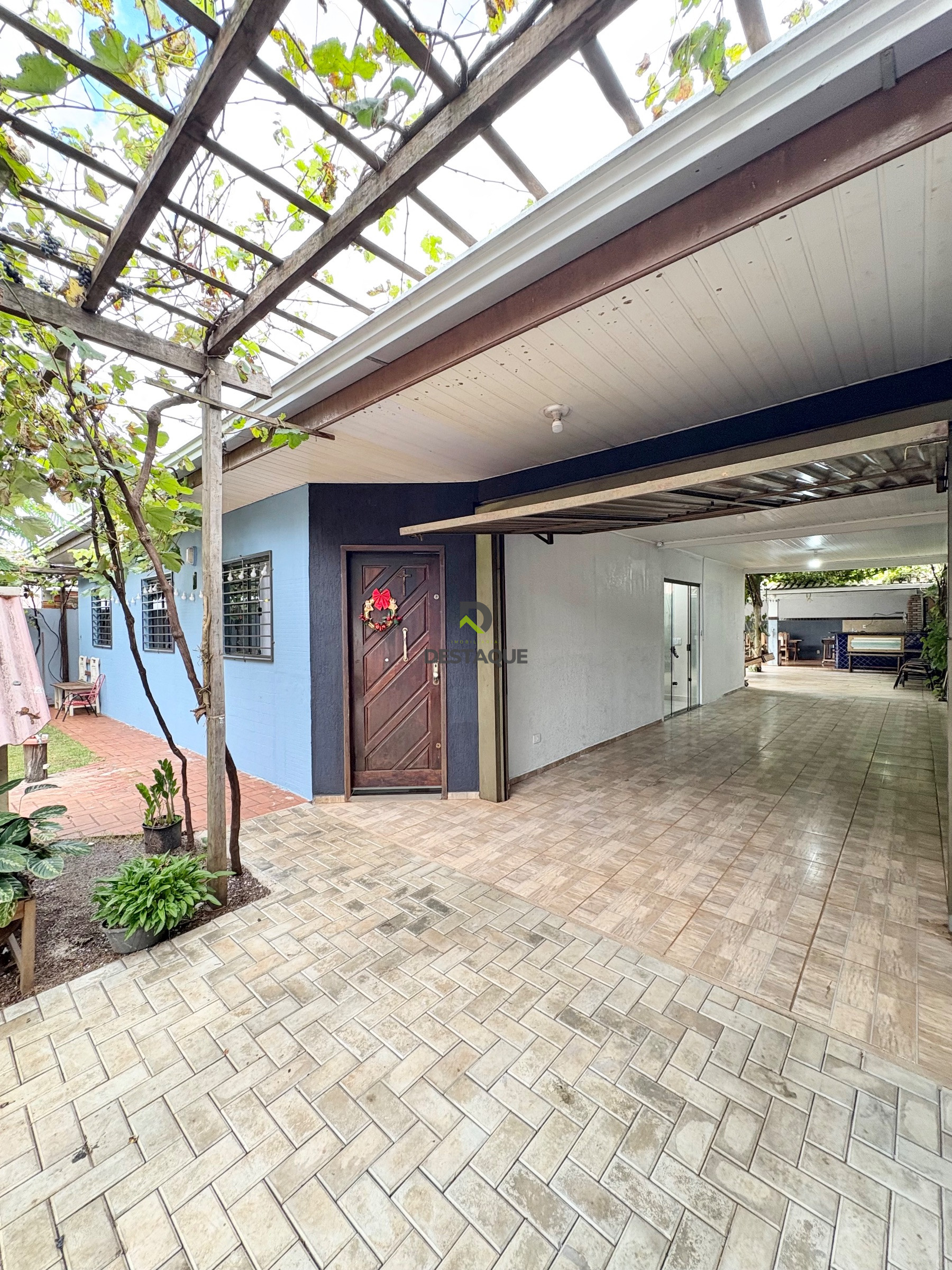 Casa com 01 Su�te + 02 Quartos na Regi�o Norte