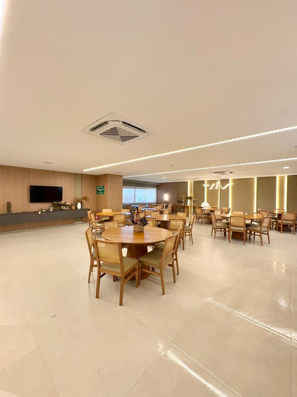 Imobili�ria Destaque em Cascavel PR