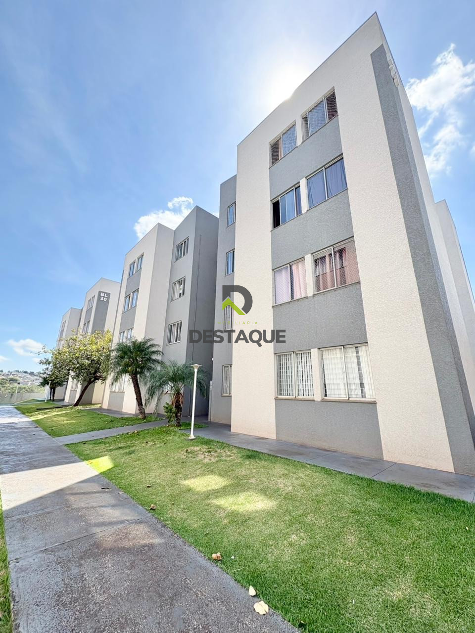 Imobili�ria Destaque em Cascavel PR