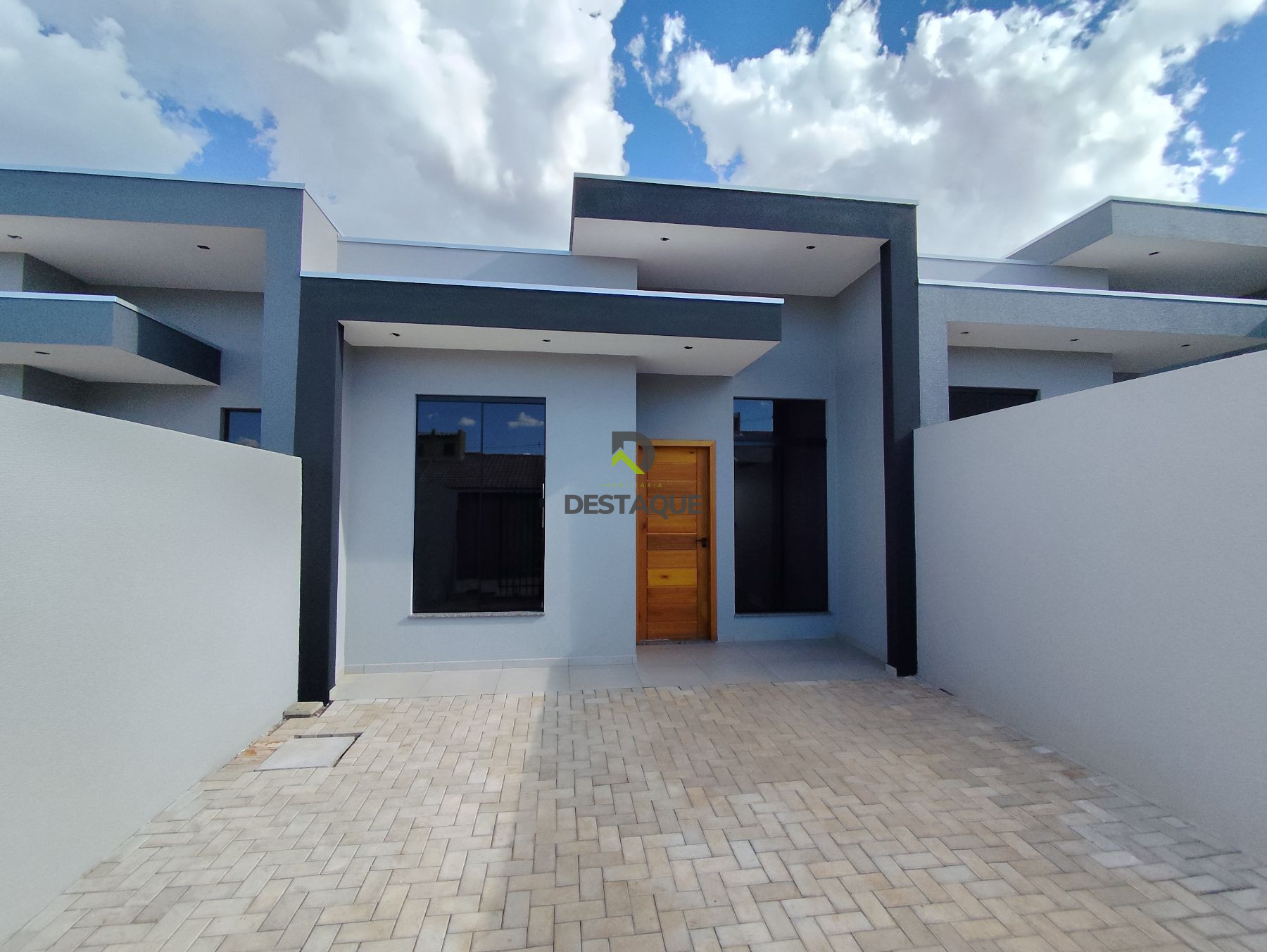 Casa em consttru��o com 1 suite e 1 quarto- Florais do Paran�- Bairro Floresta