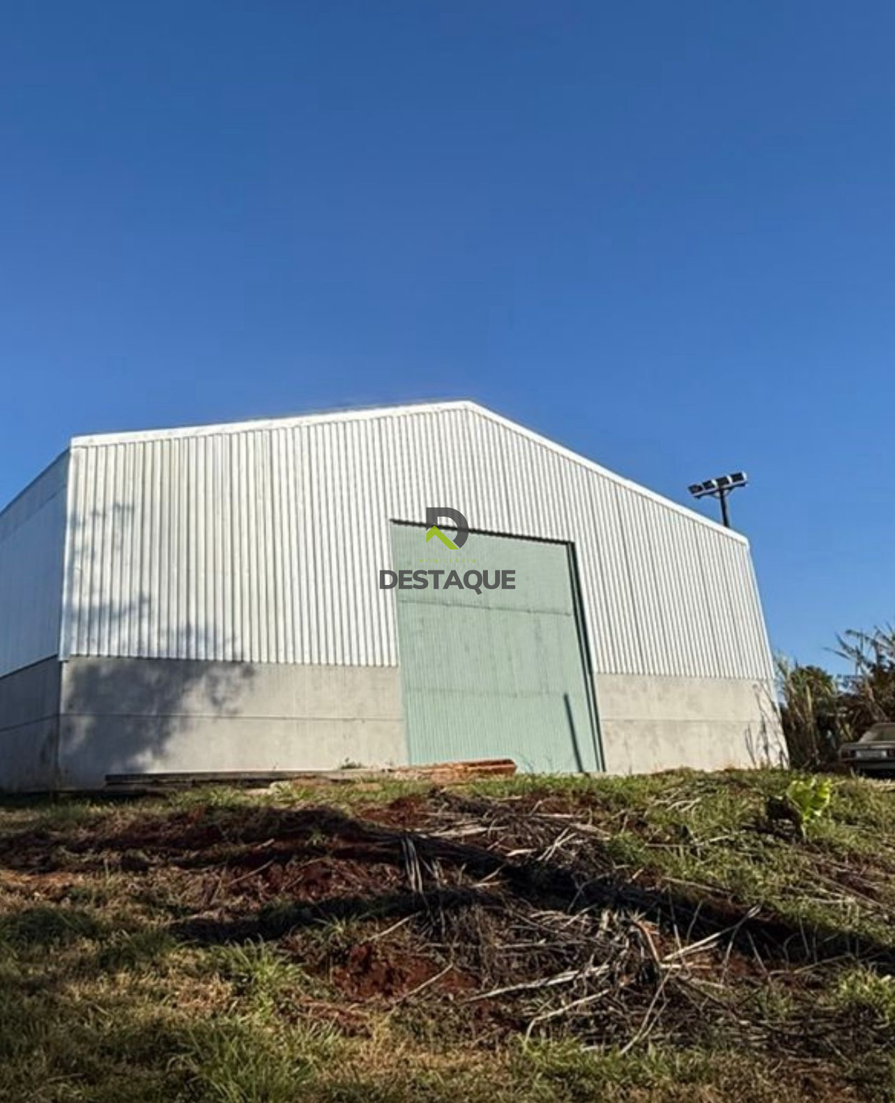 BARRA�AO PRA LOCA�AO PROXIMO AO LAGO AZUL