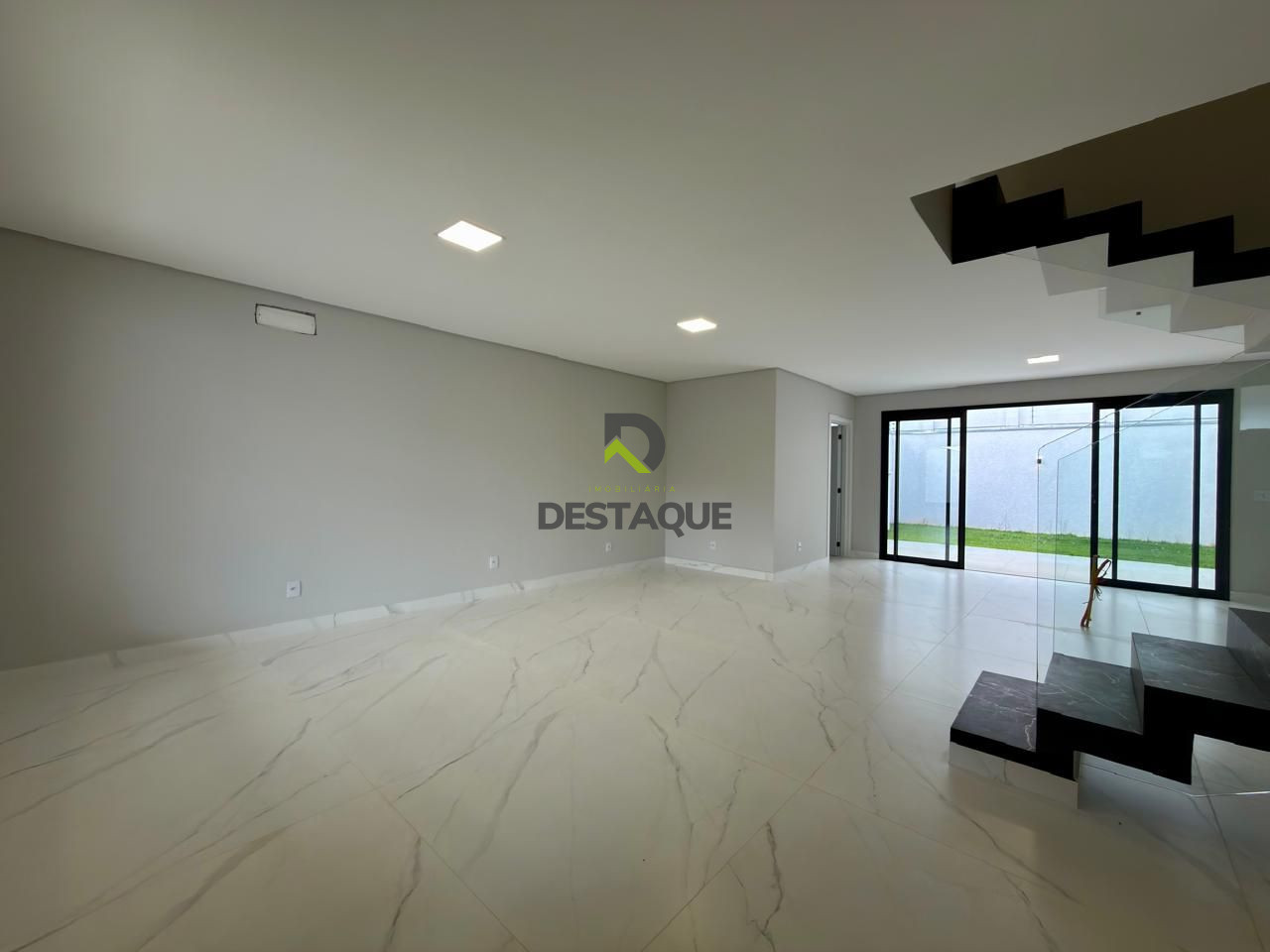 Imobili�ria Destaque em Cascavel PR