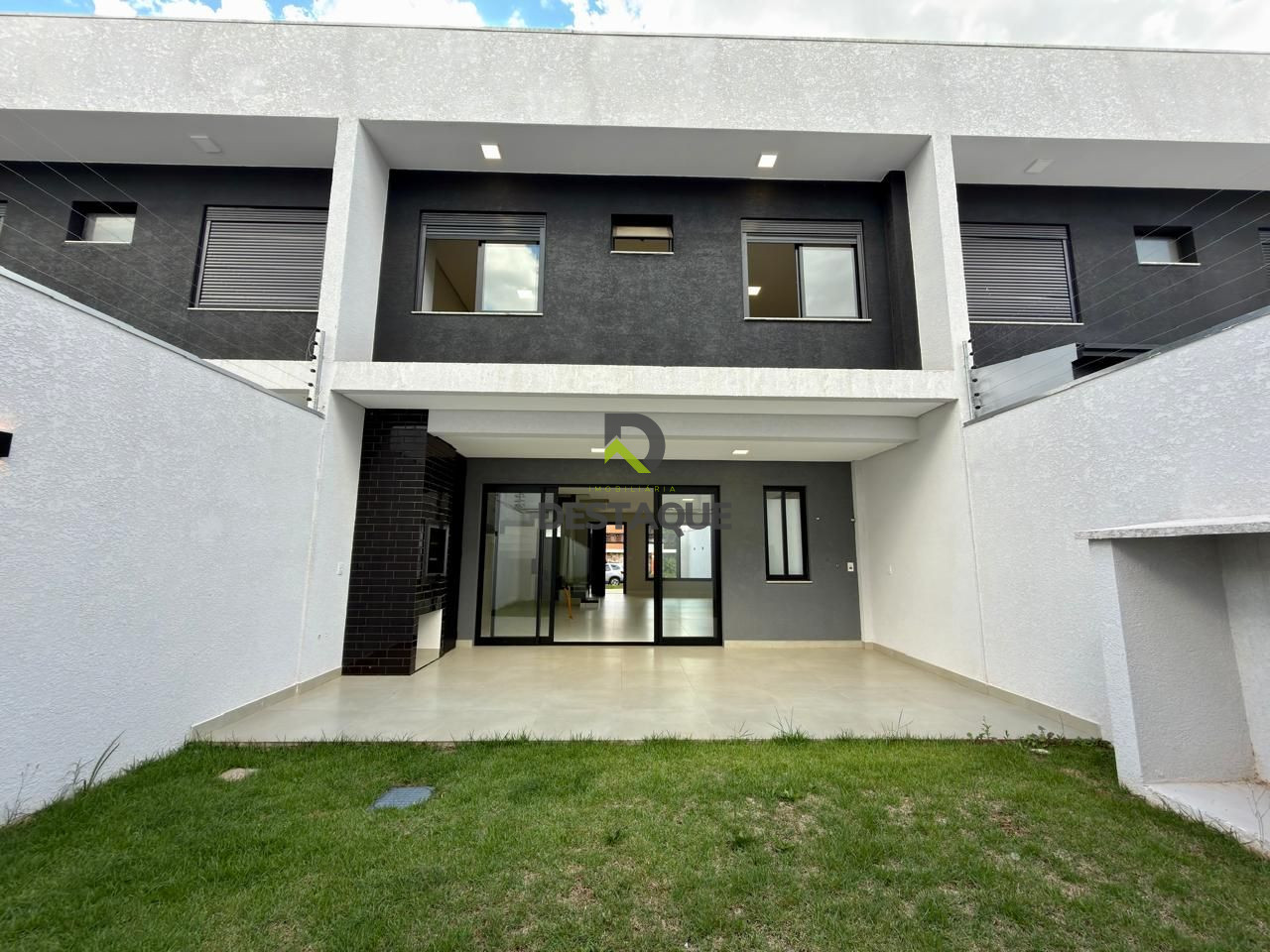 Imobili�ria Destaque em Cascavel PR