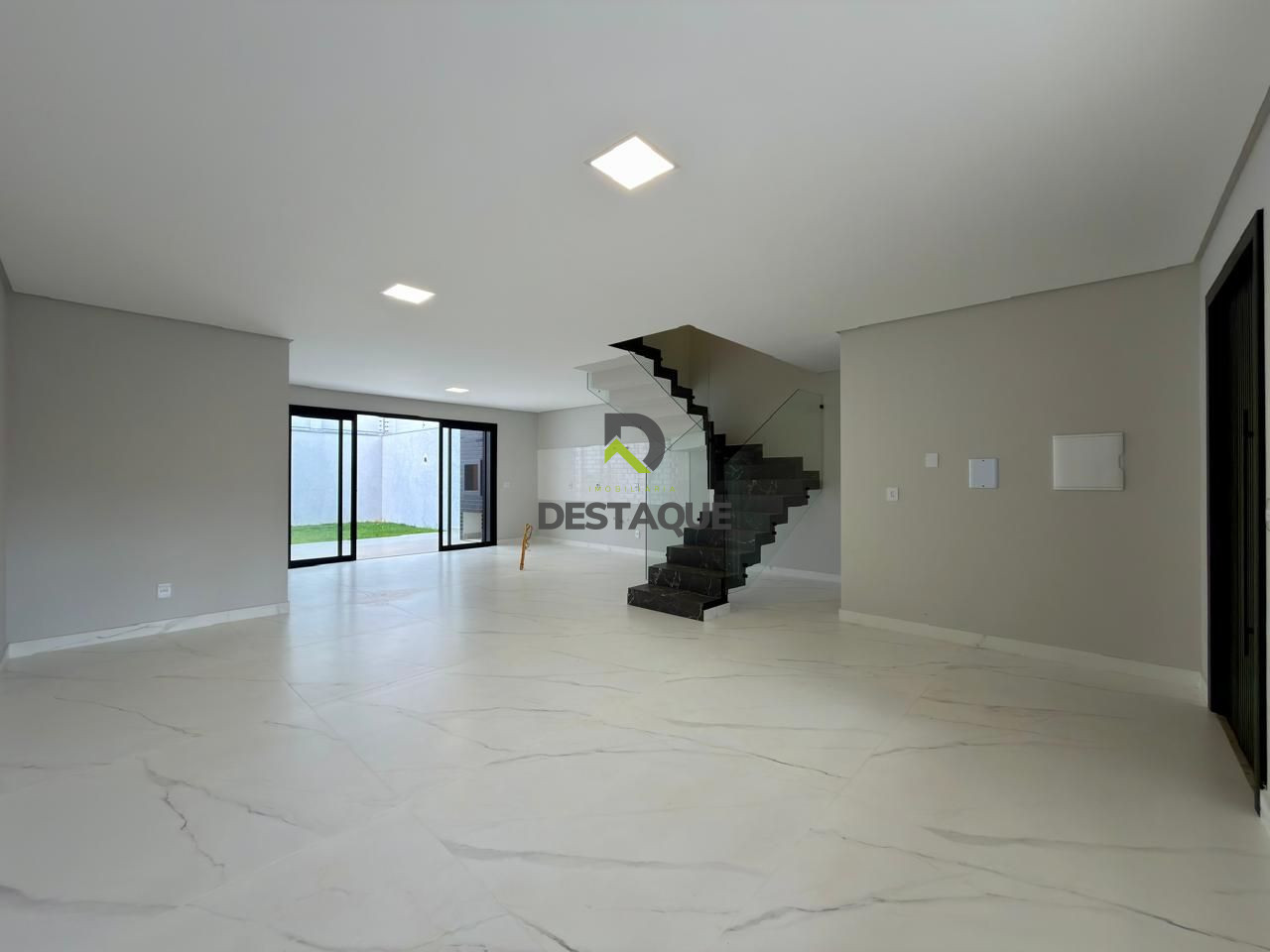 Imobili�ria Destaque em Cascavel PR