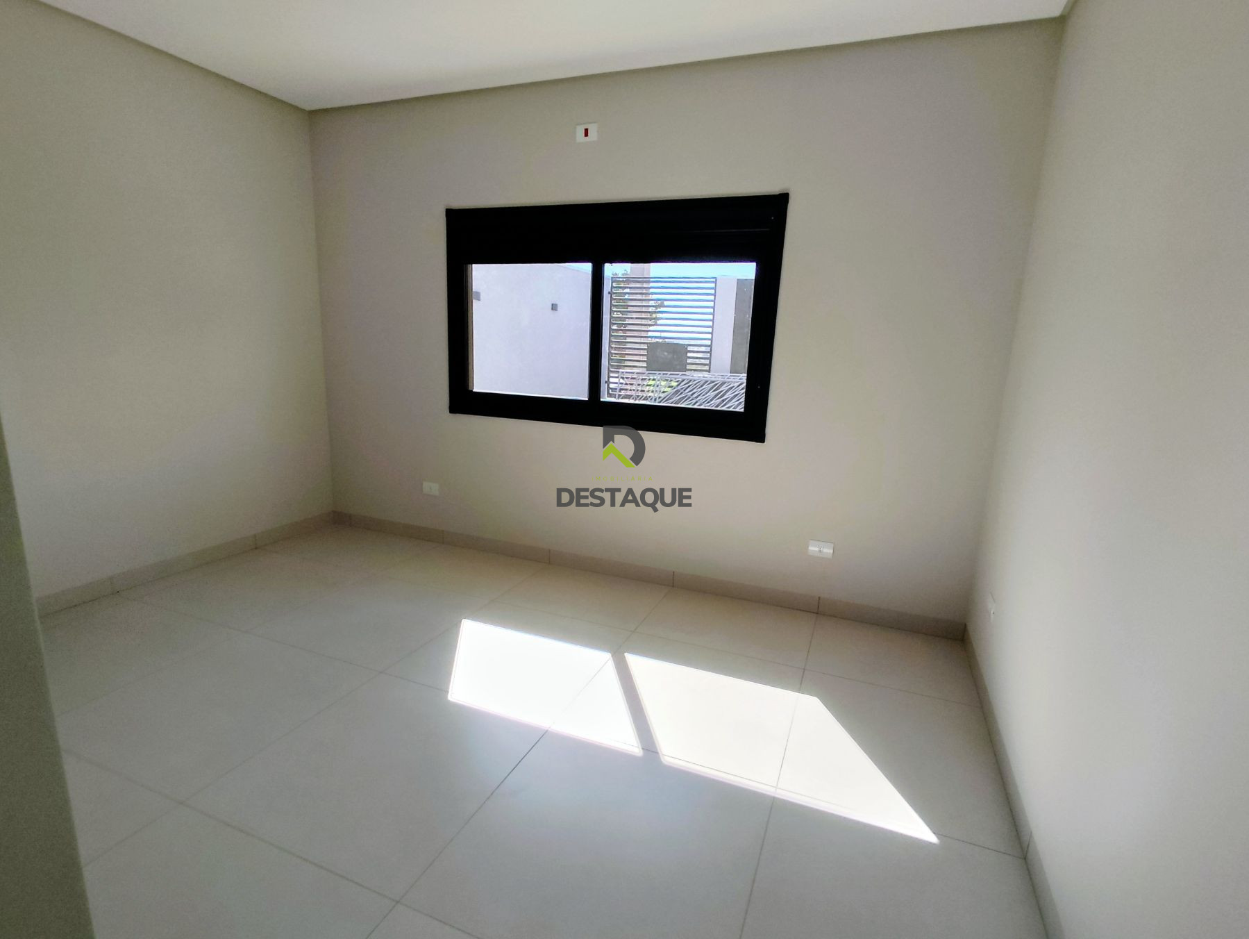 Imobili�ria Destaque em Cascavel PR
