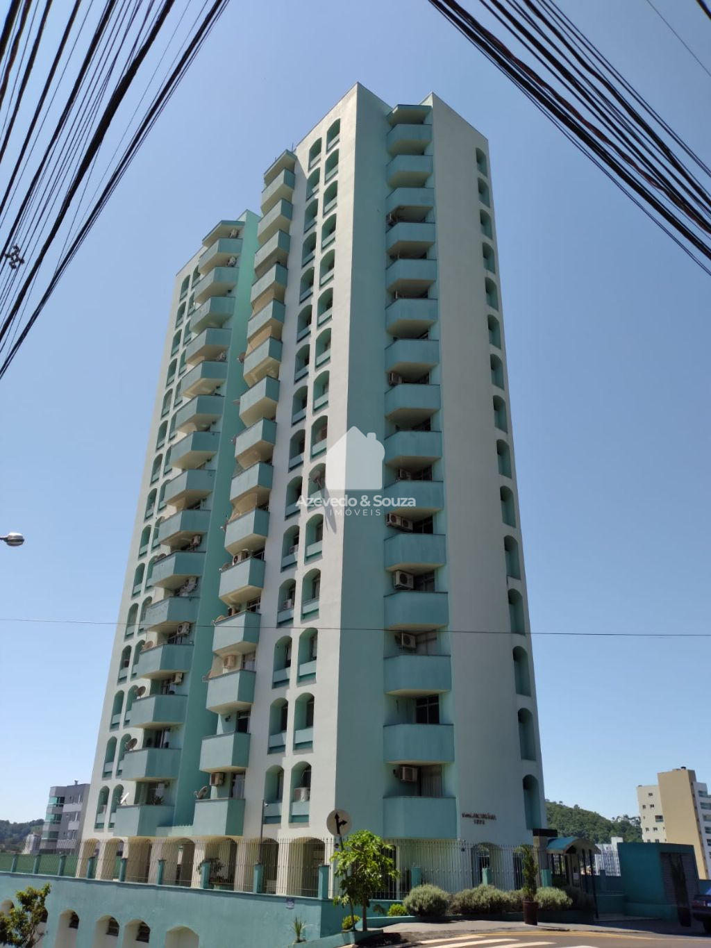 EXCELENTE APARTAMENTO  VENDA NO CENTRO