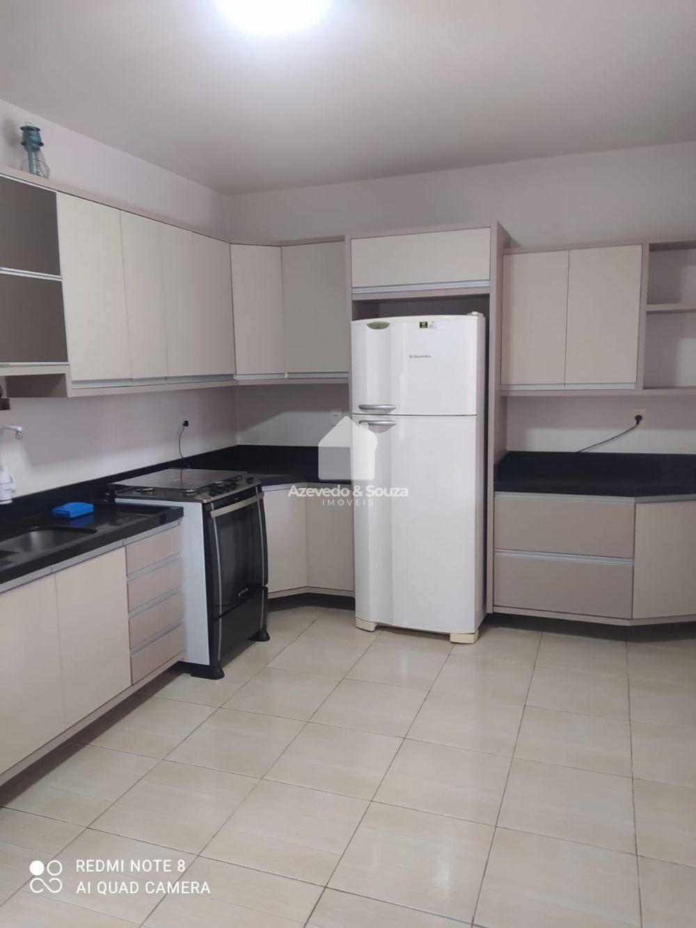 Azevedo & Souza de Im�veis em Francisco Beltr�o/PR