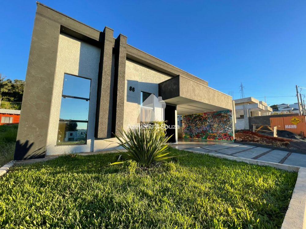 CASA NO MONTEBELO COM GRANDE SOBRA DE TERRENO