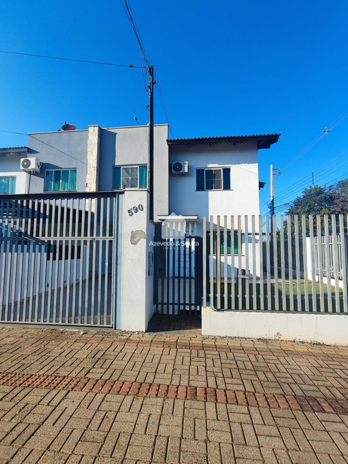 SOBRADO COM SUTE E MAIS DOIS QUARTOS A VENDA NO JARDIM ITLIA