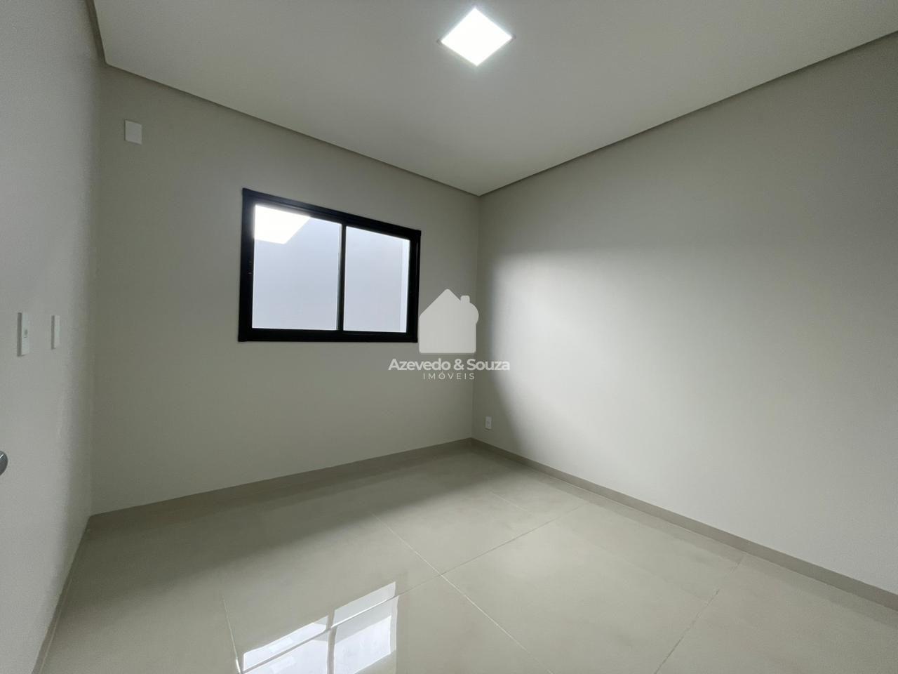 Azevedo & Souza de Imveis em Francisco Beltro/PR