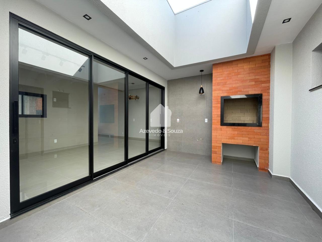 Azevedo & Souza de Imveis em Francisco Beltro/PR