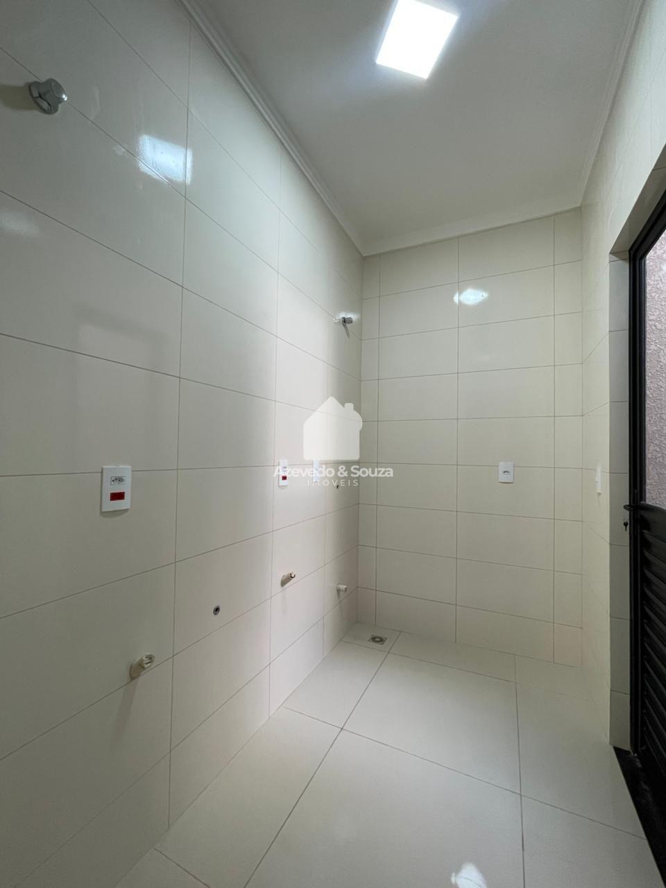 Azevedo & Souza de Imveis em Francisco Beltro/PR