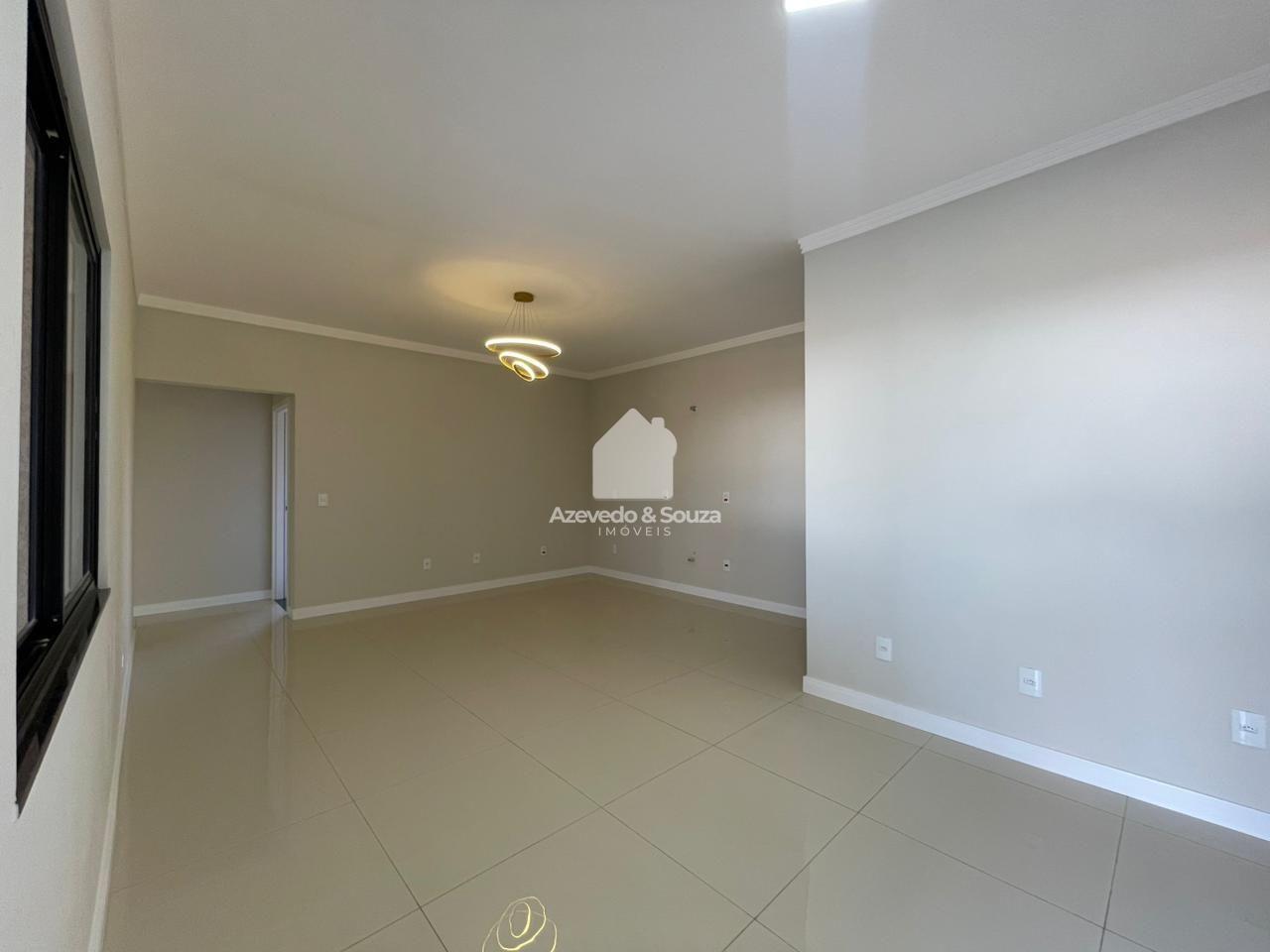 Azevedo & Souza de Imveis em Francisco Beltro/PR