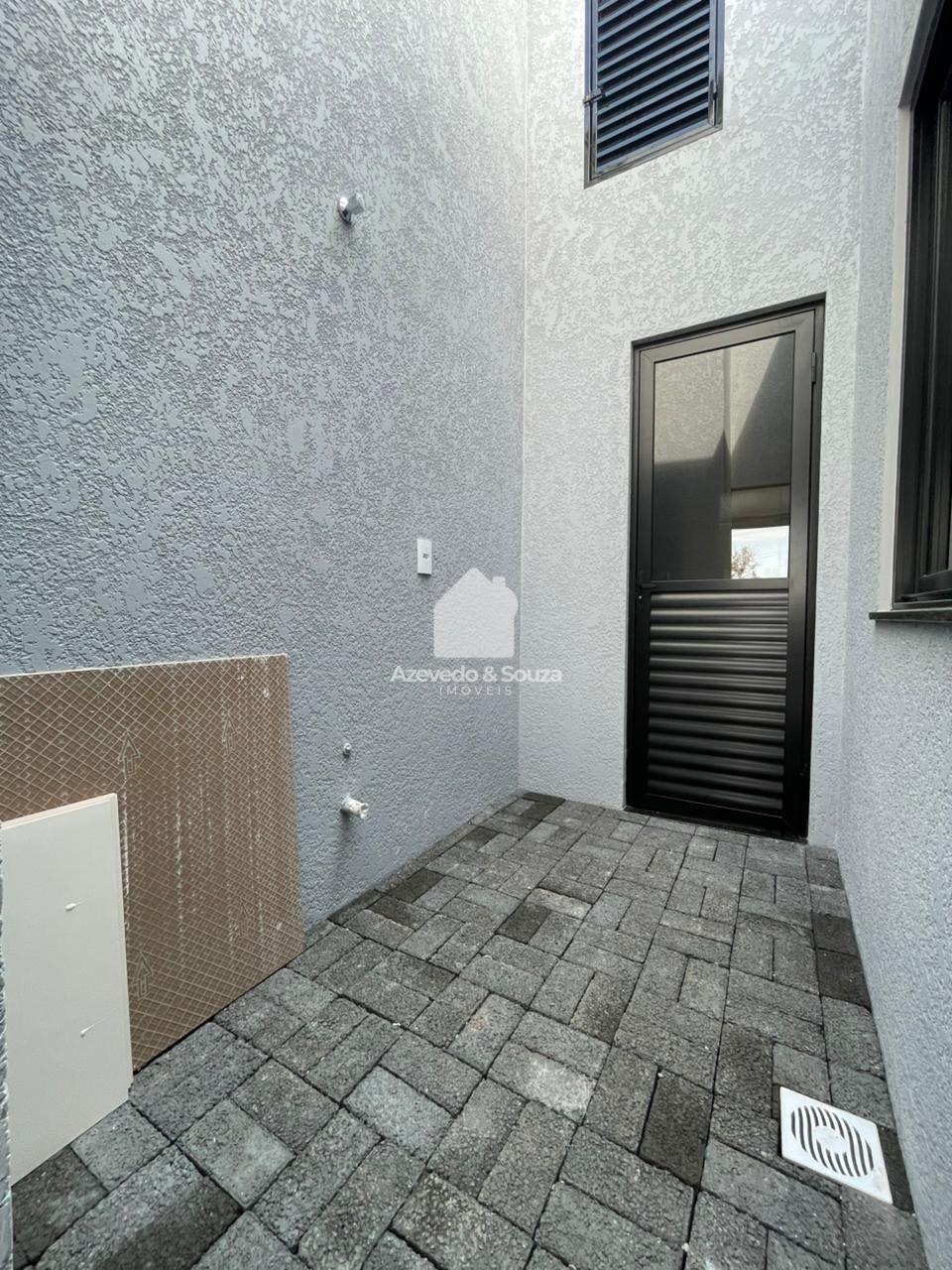 Azevedo & Souza de Imveis em Francisco Beltro/PR