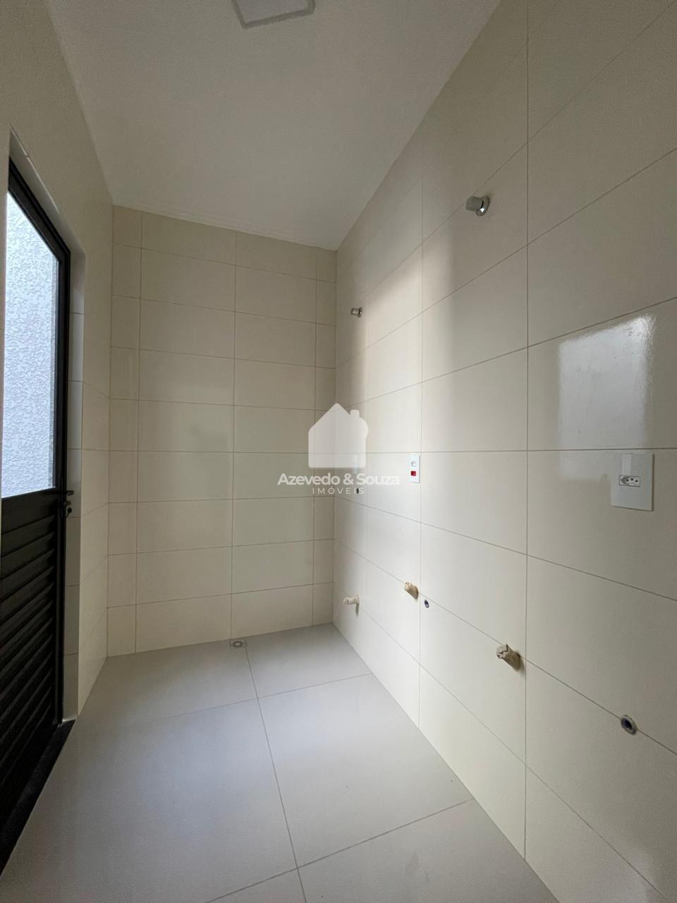 Azevedo & Souza de Imveis em Francisco Beltro/PR