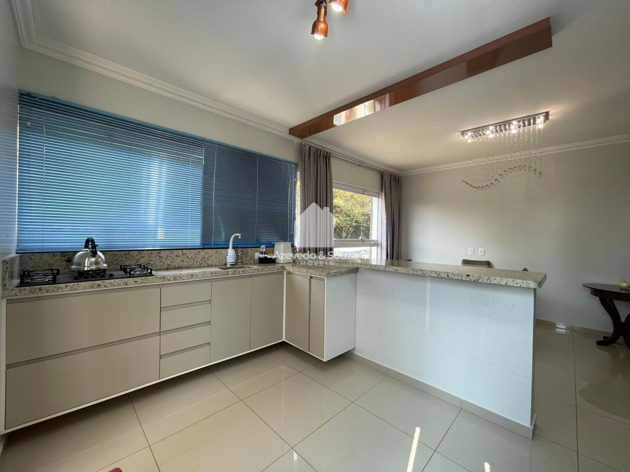 Azevedo & Souza de Imveis em Francisco Beltro/PR