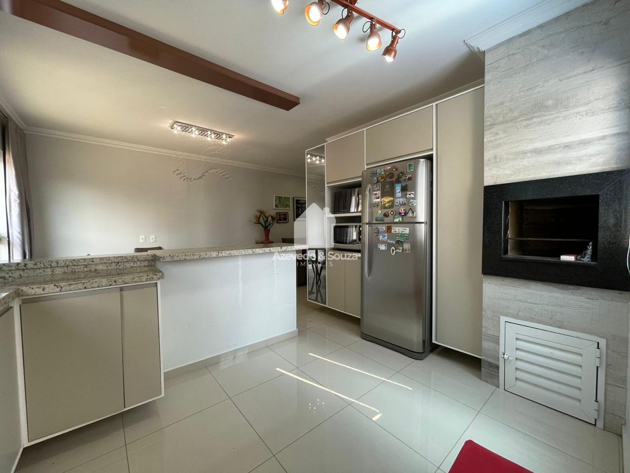 Azevedo & Souza de Imveis em Francisco Beltro/PR