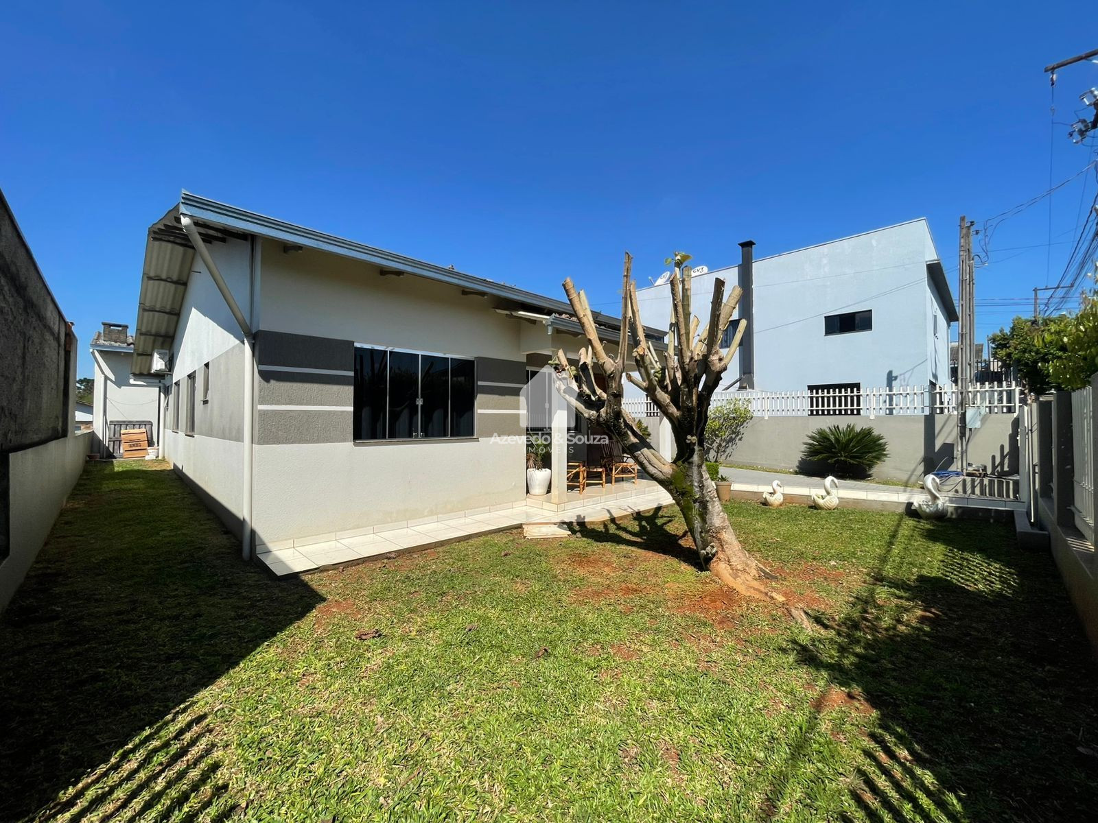 Azevedo & Souza de Imveis em Francisco Beltro/PR