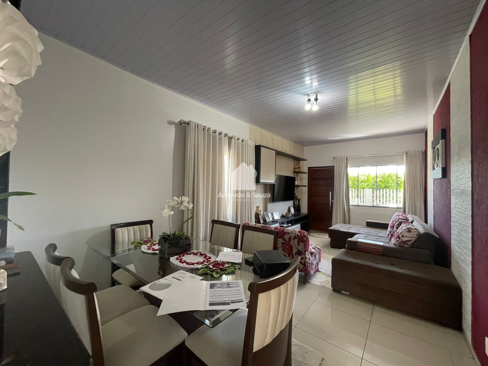 Azevedo & Souza de Imveis em Francisco Beltro/PR