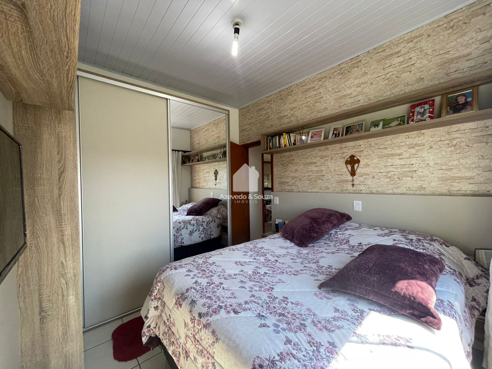 Azevedo & Souza de Imveis em Francisco Beltro/PR