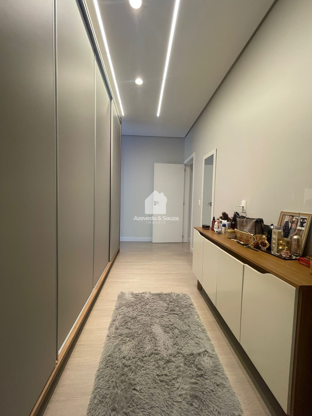 Azevedo & Souza de Imveis em Francisco Beltro/PR