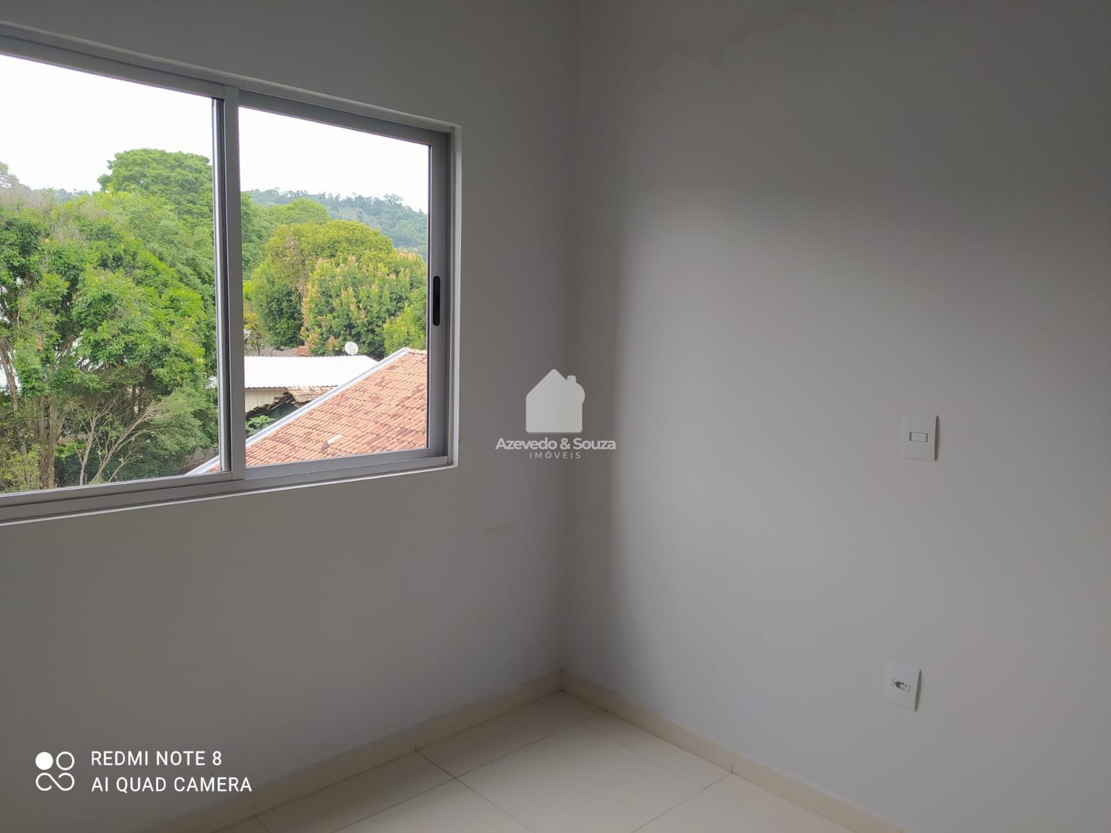 Azevedo & Souza de Imveis em Francisco Beltro/PR