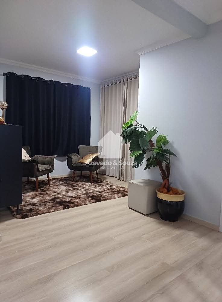 Azevedo & Souza de Imveis em Francisco Beltro/PR