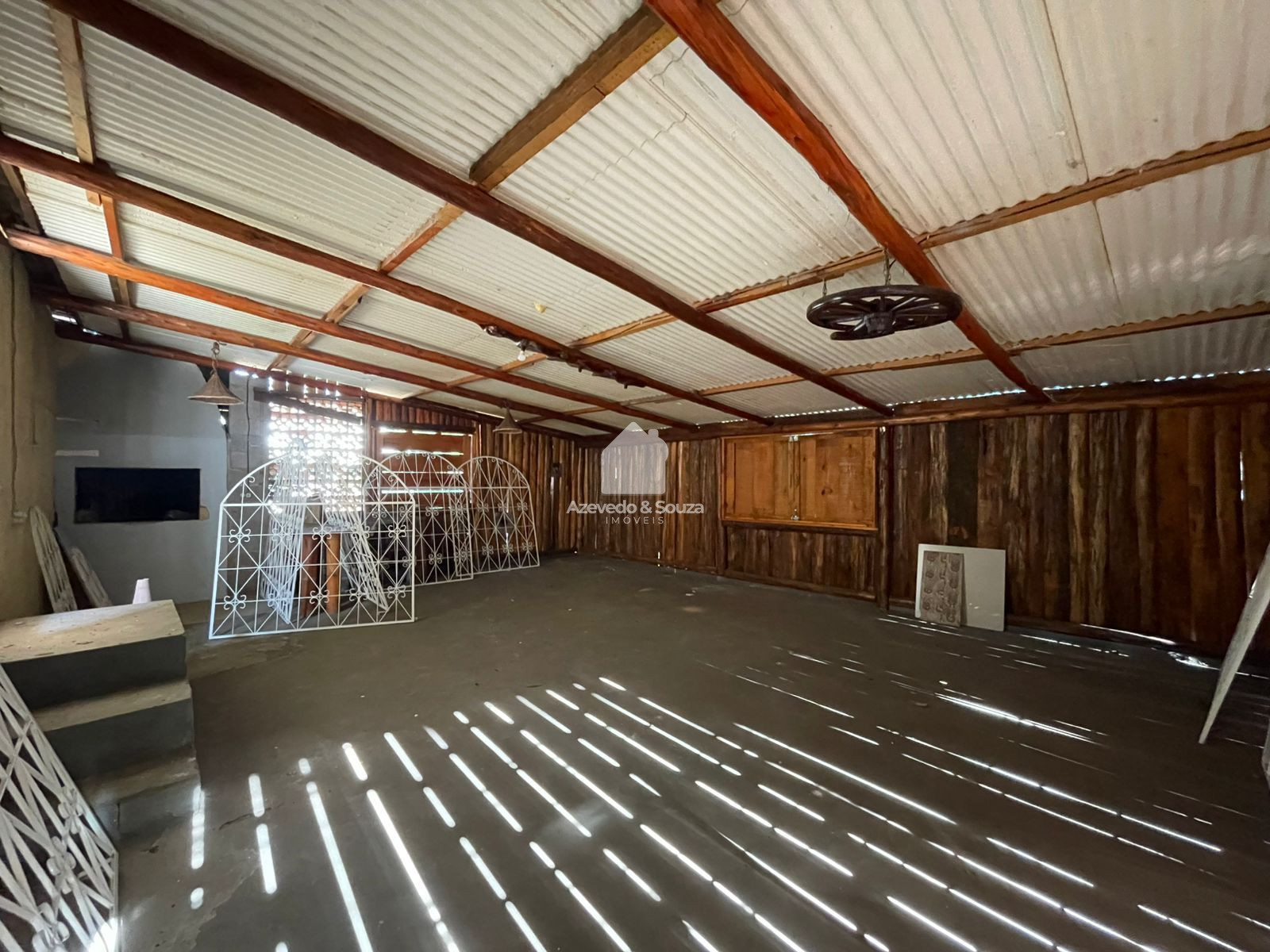 Azevedo & Souza de Im�veis em Francisco Beltr�o/PR