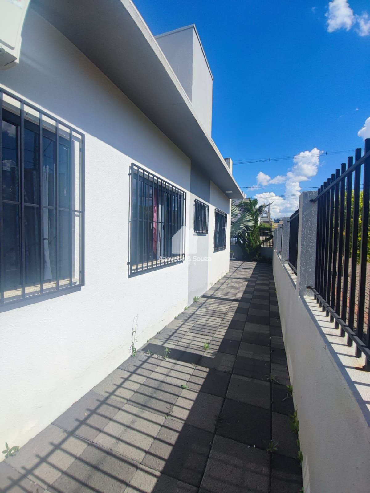 Azevedo & Souza de Im�veis em Francisco Beltr�o/PR