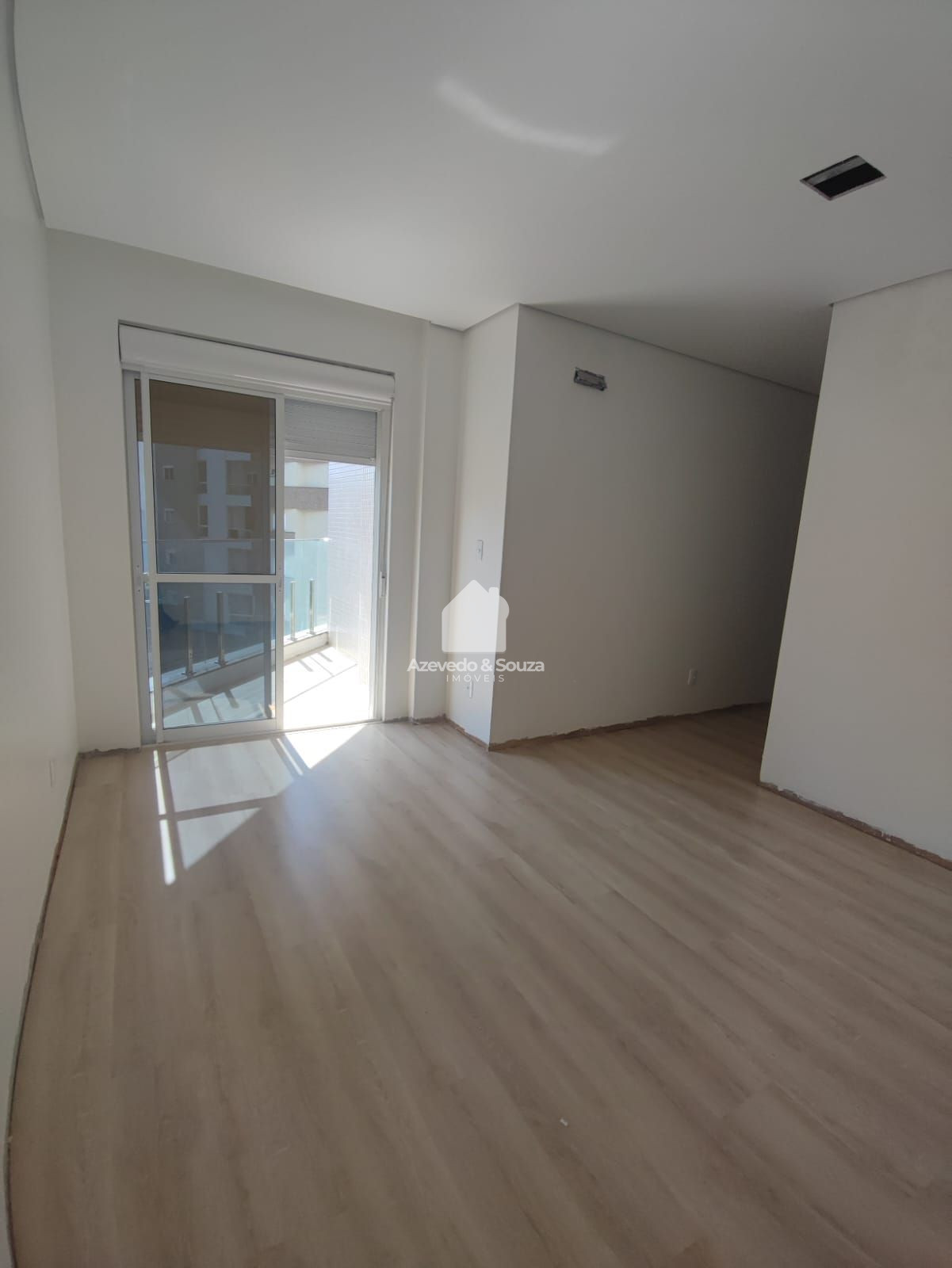 Azevedo & Souza de Im�veis em Francisco Beltr�o/PR