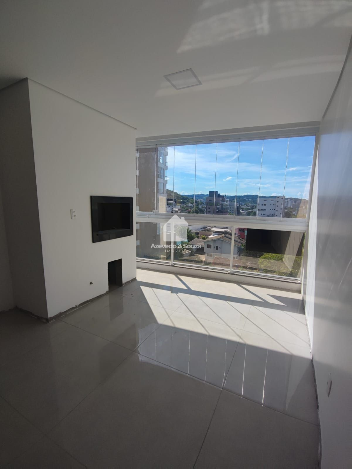 Azevedo & Souza de Im�veis em Francisco Beltr�o/PR