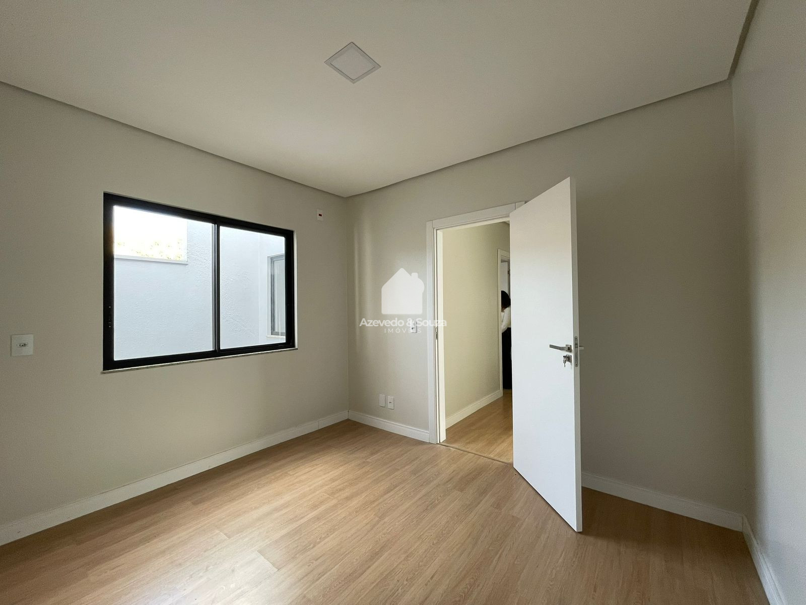 Azevedo & Souza de Im�veis em Francisco Beltr�o/PR