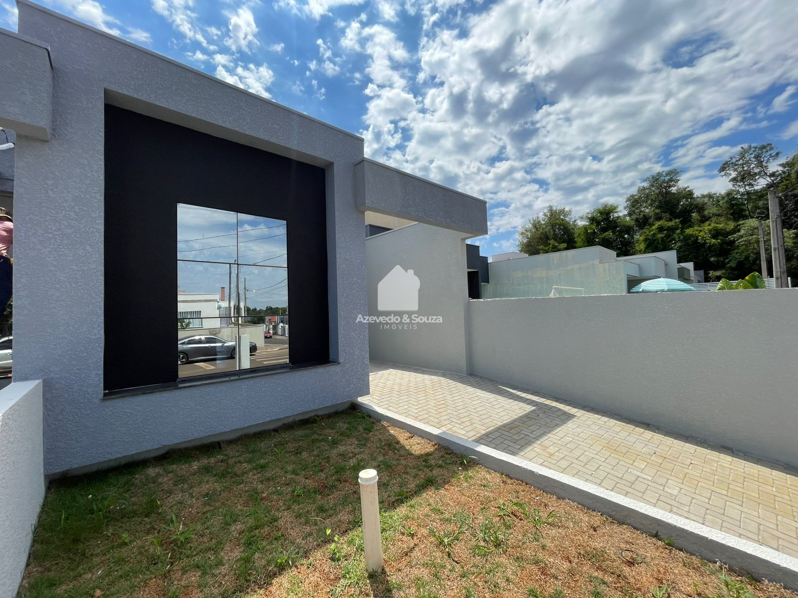 Azevedo & Souza de Im�veis em Francisco Beltr�o/PR