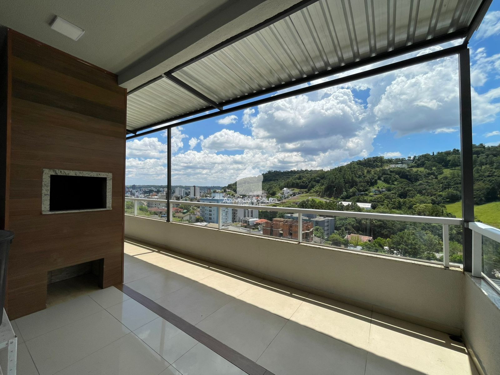 Azevedo & Souza de Im�veis em Francisco Beltr�o/PR