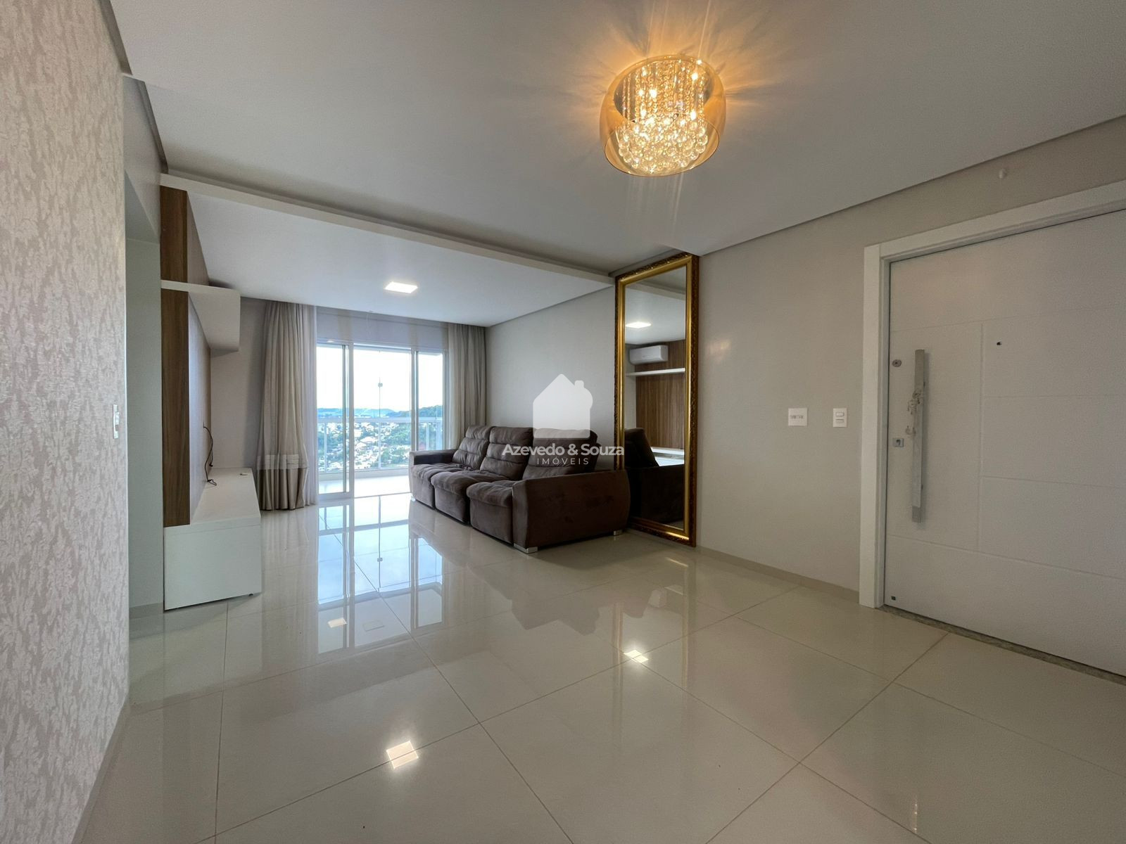 Azevedo & Souza de Im�veis em Francisco Beltr�o/PR