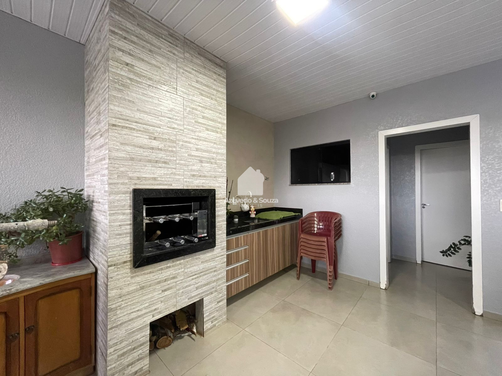 Azevedo & Souza de Im�veis em Francisco Beltr�o/PR