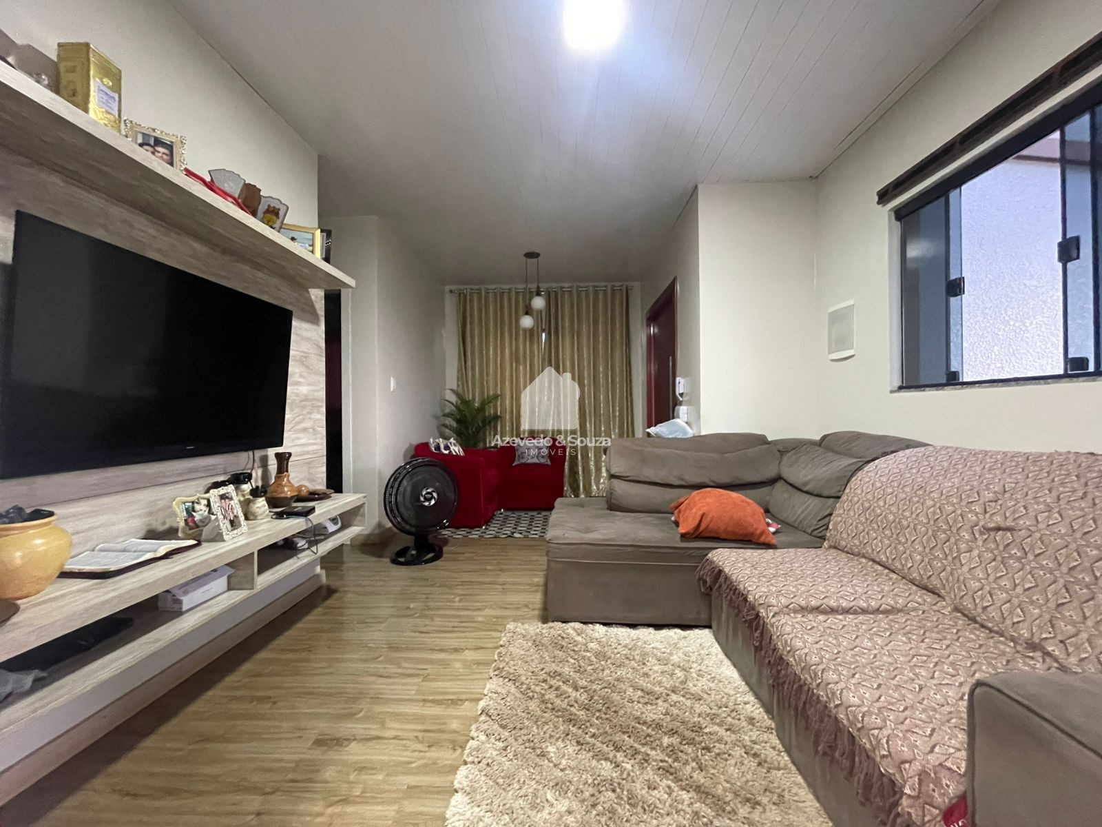 Azevedo & Souza de Im�veis em Francisco Beltr�o/PR