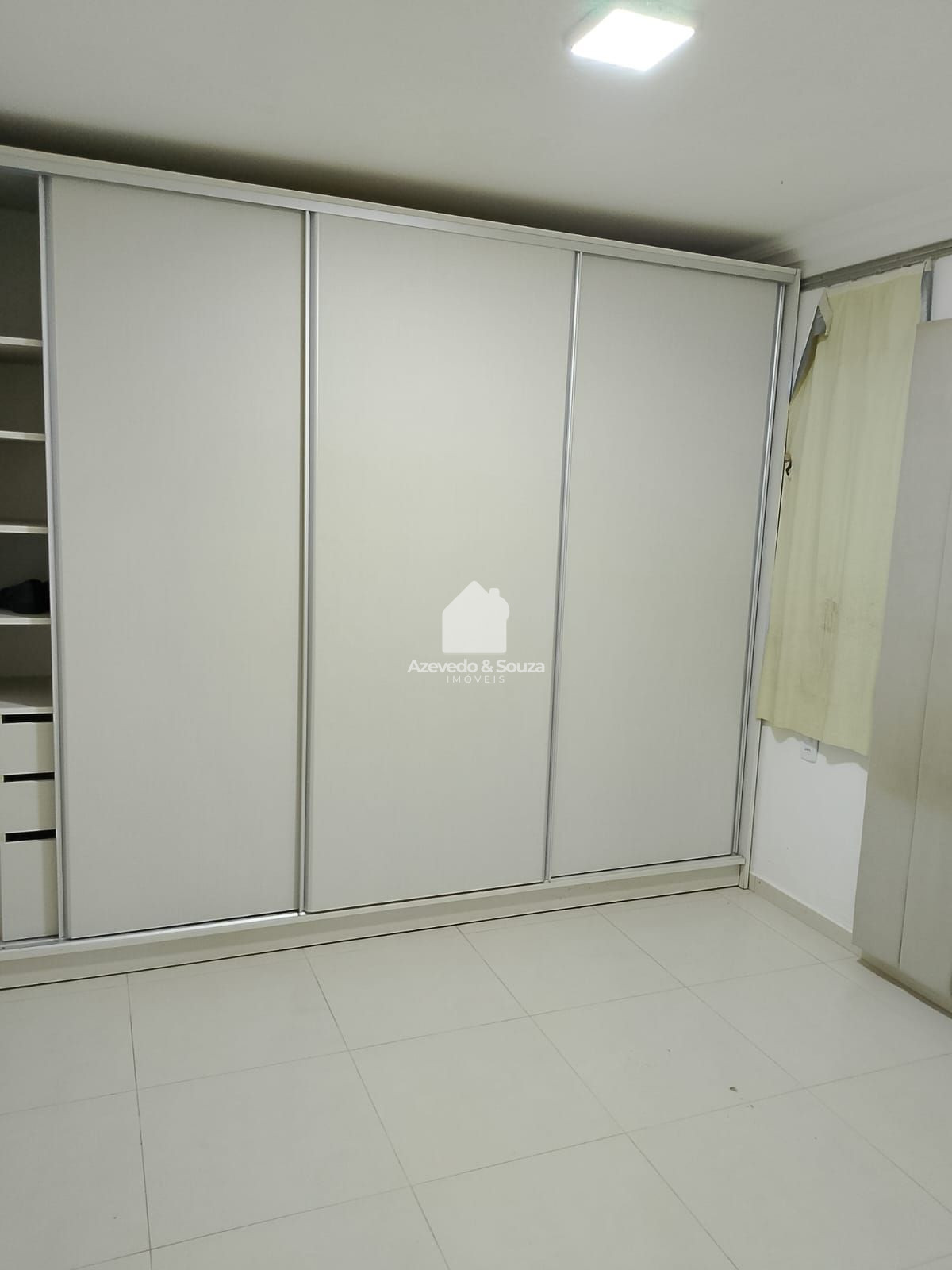 Azevedo & Souza de Im�veis em Francisco Beltr�o/PR