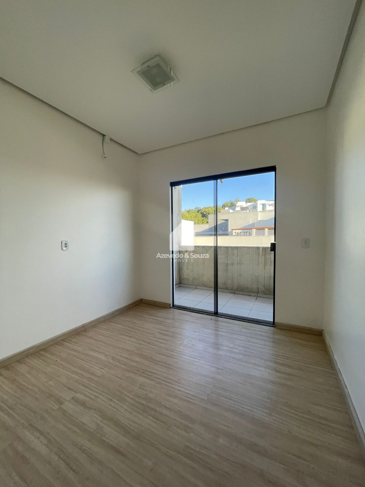 Azevedo & Souza de Im�veis em Francisco Beltr�o/PR