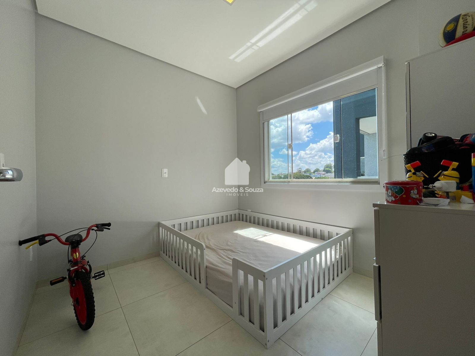 Azevedo & Souza de Im�veis em Francisco Beltr�o/PR