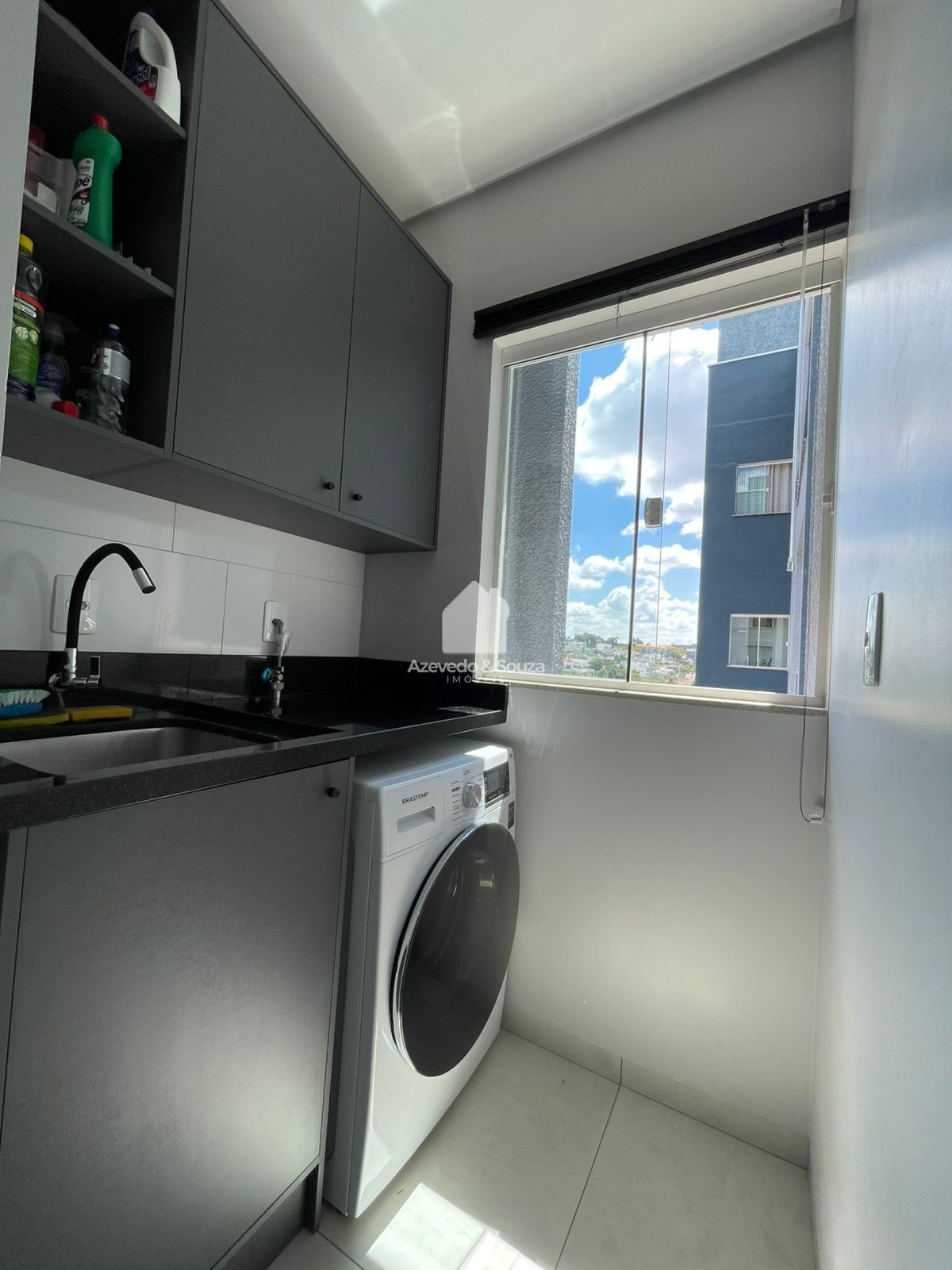 Azevedo & Souza de Im�veis em Francisco Beltr�o/PR