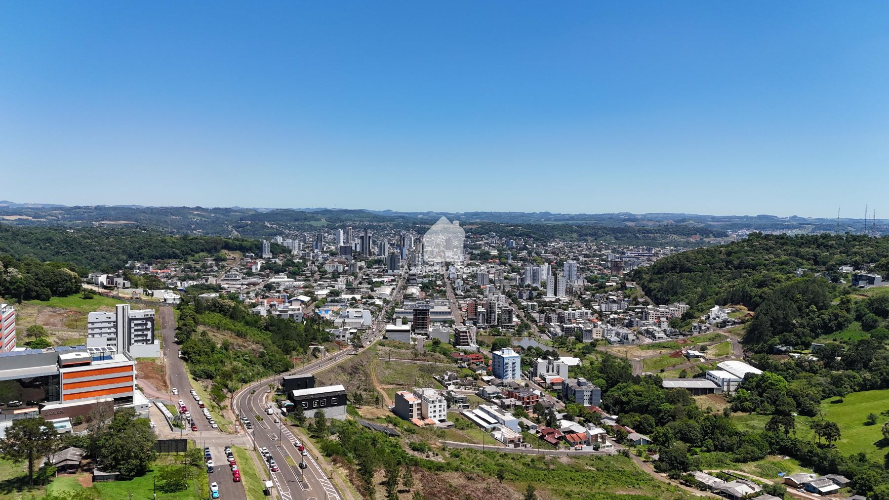 Azevedo & Souza de Im�veis em Francisco Beltr�o/PR