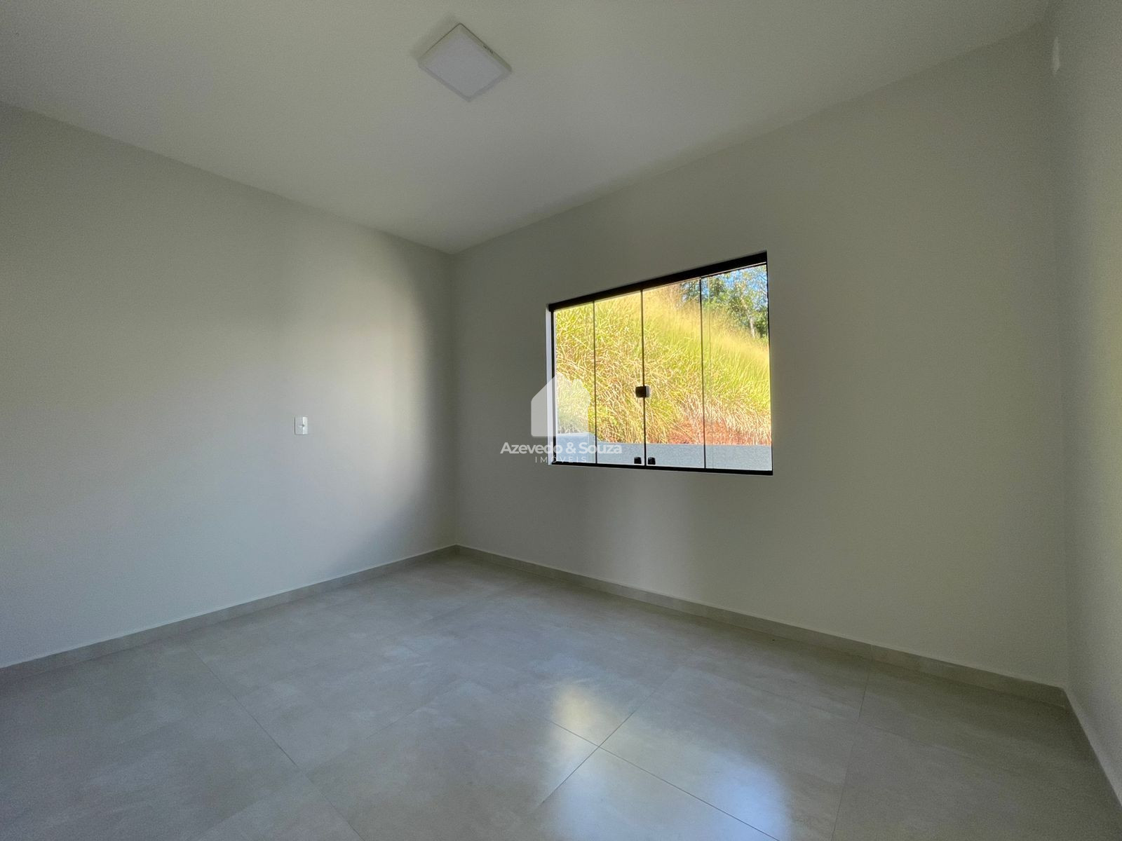 Azevedo & Souza de Im�veis em Francisco Beltr�o/PR